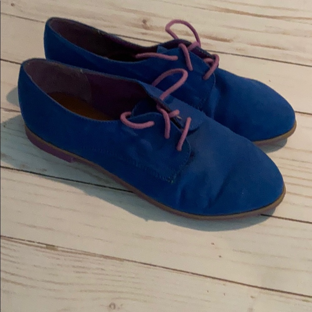 Size 5 1/2 girls shoes